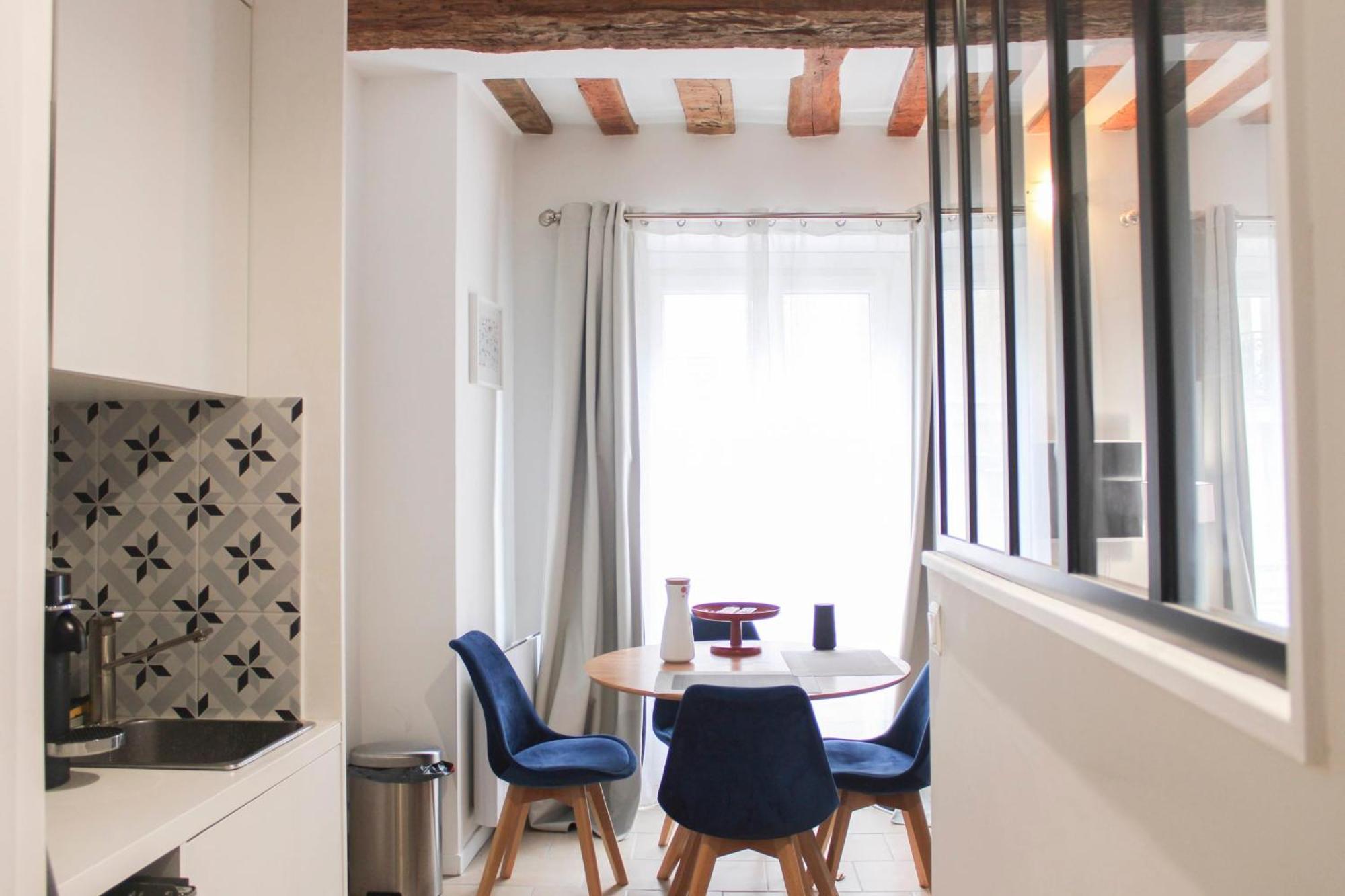 Apartment Bright Studio - Near Sainte-chapelle